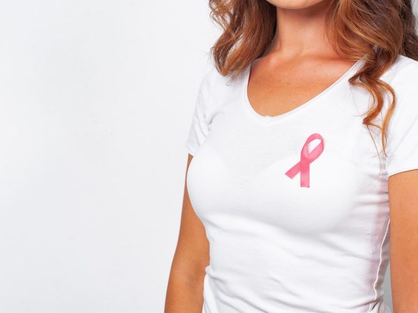 Cancer du sein :  Témoignage​s de femmes, et Symptômes